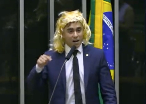 Deputados vão pedir cassação de Nikolas Ferreira por fala transfóbica