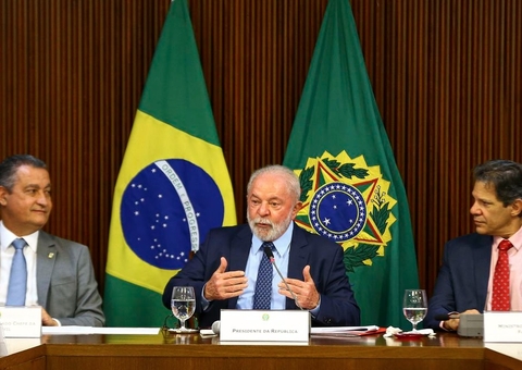 “Não podemos ficar chorando o dinheiro que falta”, diz Lula em reunião com ministros