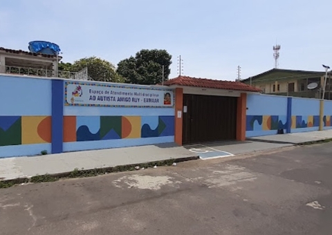 MP pede condenação de ex-gestora de instituição por agredir e xingar mães de crianças autistas em Manaus