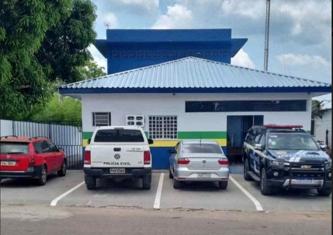 Fonoaudiólogo é preso após oferecer dinheiro em troca de sexo com adolescente no Amazonas