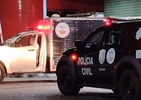 Mulher é assassinada a tiros em bar em Manaus