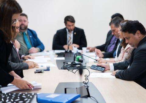 CPI da Águas de Manaus escolhe vice-presidente e relator em 1ª reunião