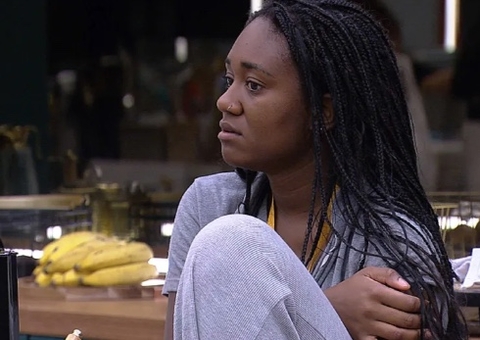 Sarah se irrita com Marvvila por louça no BBB23