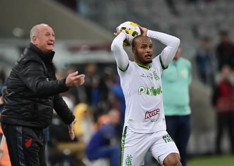 Amazonas deve anunciar lateral Patric, ex-América-MG como reforço