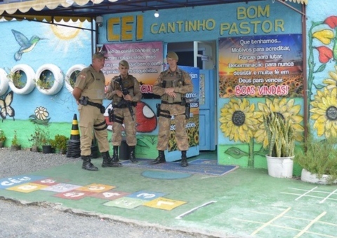 Facebook de homem que atacou creche em Blumenau é rastreado pela polícia