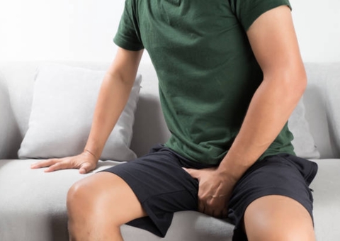 Homem sofre fratura no pênis ao receber 'sentada invertida' durante sexo