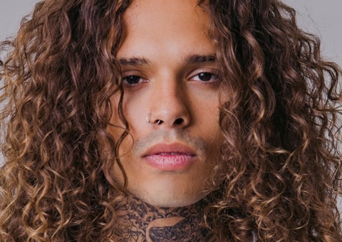 Careca, Vitão revela que jogou cabelo no mar como sacrifício