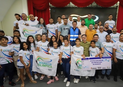 Atletas que vão competir no Brasileiro de Jiu-jitsu recebem passagens em Manaus