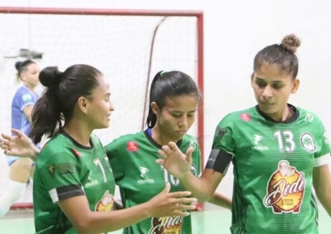 Estrela do Norte e Amazonas FC vencem na 1ª rodada de campeonato de futsal feminino
