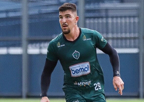 Autor de gol, Charles destaca relevância de jogo-treino no Manaus