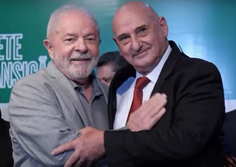 Ministro flagrado em ataque ao Palácio do Planalto pede demissão do GSI