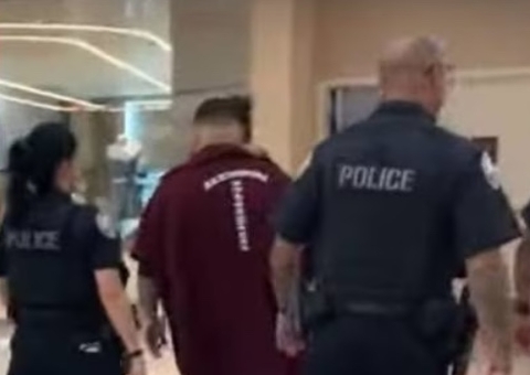 Cantor gospel que apoiou atos golpistas no Brasil é preso nos EUA 