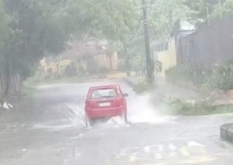 De alagação a erosão, Manaus registra 9 ocorrências de chuva