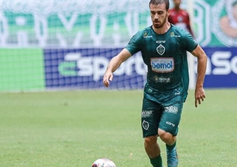 Às vésperas da Série C, Manaus oficializa saída do meia-atacante Pedro do Rio