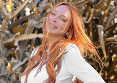 Lindsay Lohan mostra nova foto com barrigão de gravidez