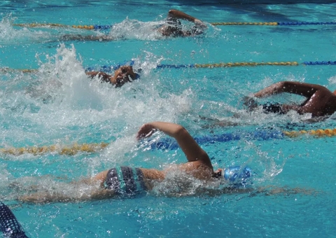 Sesi Clube tem campeonato de natação nesta sexta em Manaus