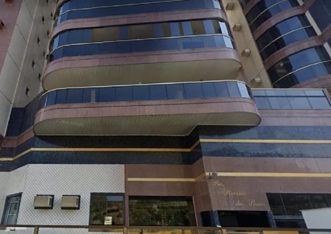 Criança morre após despencar de apartamento do 8º andar de prédio 