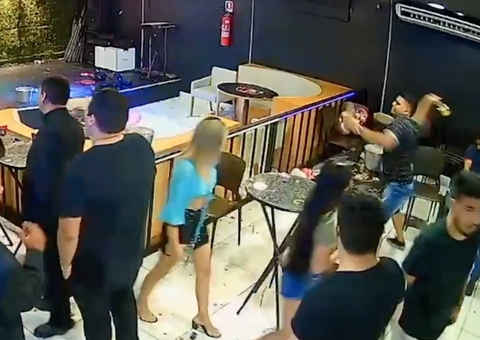Bar de Manaus é condenado a indenizar cliente atingida com garrafa de vidro no rosto