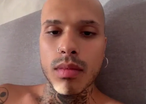 Vitão desabafa sobre ataques contra mãe de sua filha: ‘crueldade’