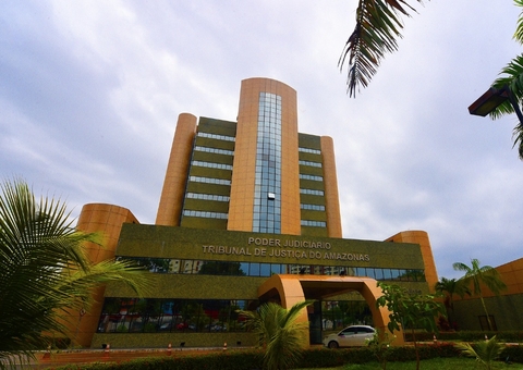 TJAM divulga edital de concurso com 15 vagas