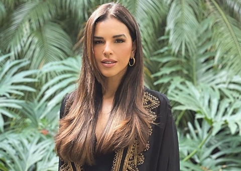 Após rumores, Mariana Rios é vista aos beijos com ex de Marina Ruy Barbosa
