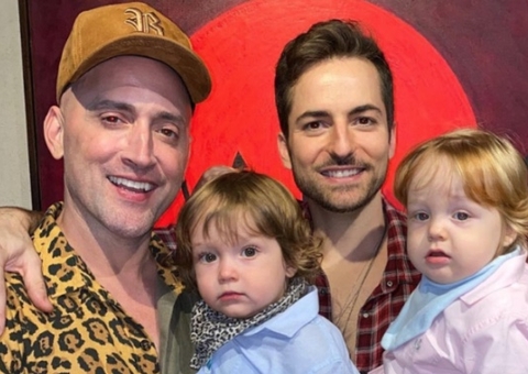 2 anos sem Paulo Gustavo: Thales Bretas fala de saudade em homenagem ao humorista