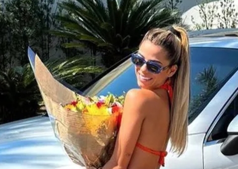 Ex-BBB Key Alves compra carro de luxo à vista: ‘Deus me abençoou’