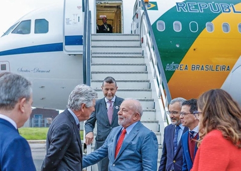 Lula já está em Londres para coroação do Rei Charles