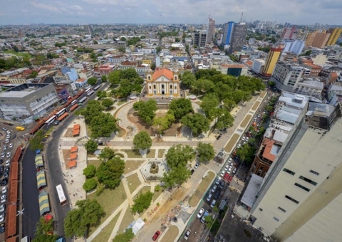 Comissão da Câmara dos Deputados avalia paralisação de obras de creches em Manaus