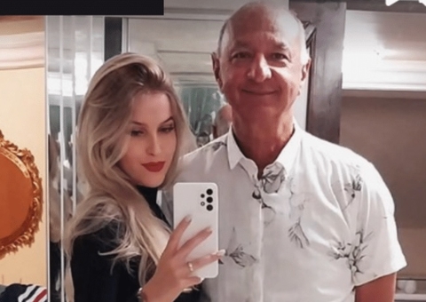Adolescente que casou com prefeito de 65 anos posta foto com marido e rebate críticas 