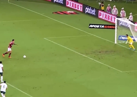 Flamengo vence Goiás por 2 a 0 no Maracanã