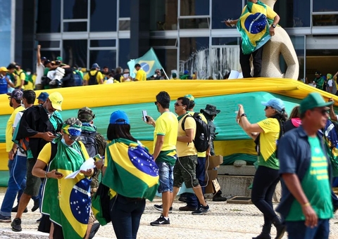 STF tem maioria para tornar réus mais 245 denunciados por ato golpista