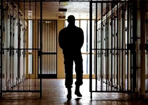 Acusada de matar mulher grávida é condenada a 19 anos de prisão