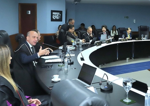 TCE manda ex-prefeito devolver 62 mil aos cofres de Manaquiri