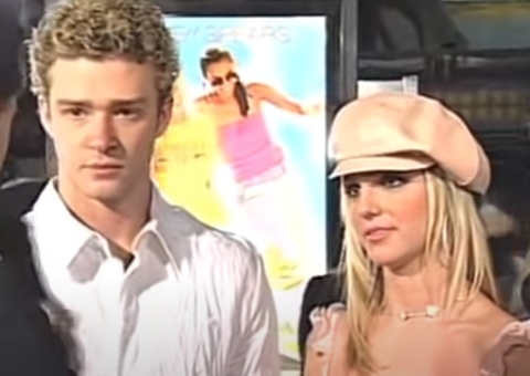 Justin Timberlake está desesperado por cópia antecipada de livro de Britney Spears, diz site