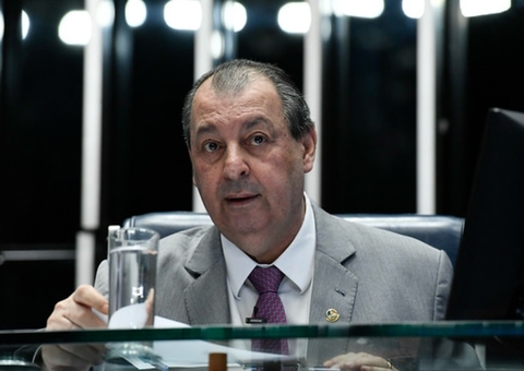 Omar Aziz é indicado para compor CPMI do 8 de janeiro