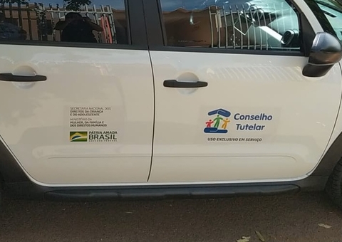 Bebê de 9 meses é resgatada após mãe ser achada embriagada e caída na rua