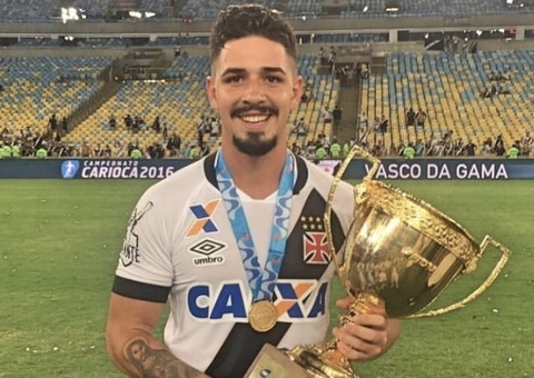 Aos 28 anos, ex-jogador do Vasco Kadu Fernandes morre em acidente de carro