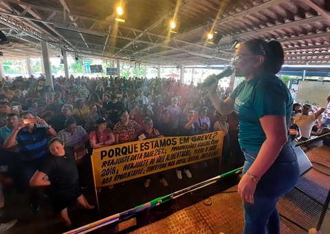 Professores rejeitam proposta do governo e mantêm greve no Amazonas