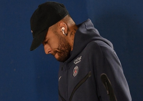 Manchester United inicia negociação para contratar Neymar ao PSG, diz jornal