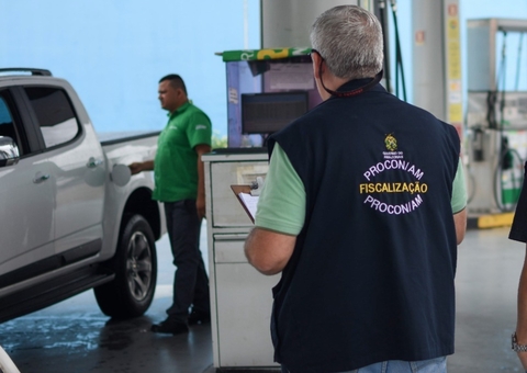Postos de combustíveis de Manaus são fiscalizados durante campanha 'Mutirão do Preço Justo'