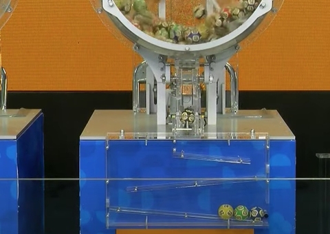 Confira resultados dos concursos 6157 da Quina e 2820 da Lotofácil