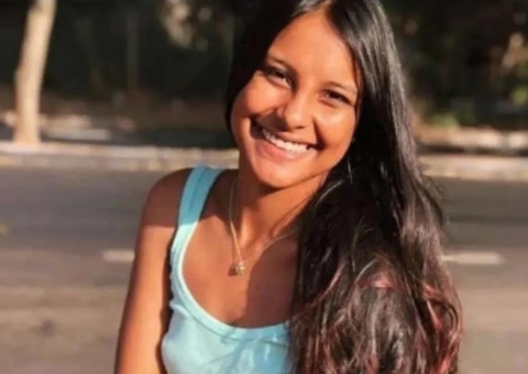 Modelo-mirim é encontrada morta em terraço de desconhecida