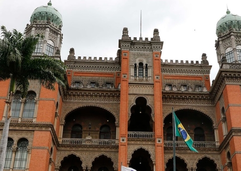 Fiocruz deve começar a produzir medicamentos para tratar hepatite C