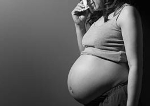 Mulher tem boca quebrada ao confrontar marido sobre gasto com amante