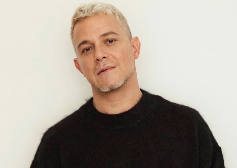 Cantor Alejandro Sanz faz desabafo e preocupa fãs: ‘Não estou bem’