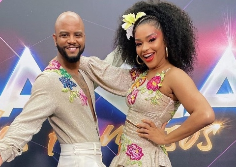 Juliana Alves desabafa após eliminação na Dança dos Famosos: 'coração partido'