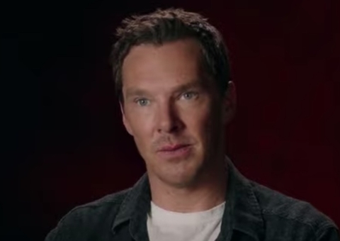 Ator Benedict Cumberbatch tem casa invadida por homem armado com faca 