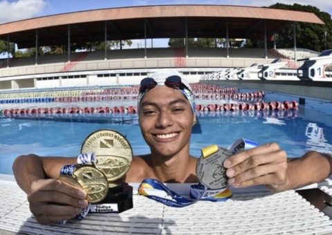 Atleta amazonense embarca para Recife em busca da melhor marca no Troféu Brasil de Natação