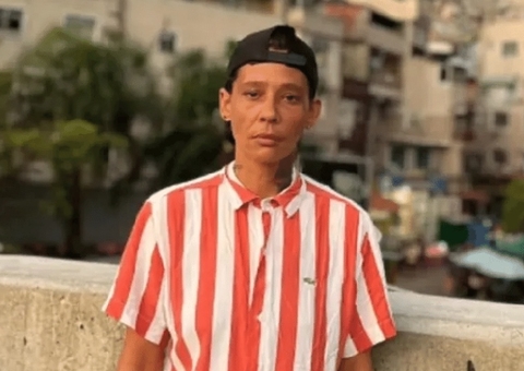 Entregadora presa por tráfico ao denunciar agressão consegue liberdade